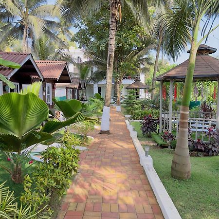 Maitree Beach Resort Arambol Exterior photo