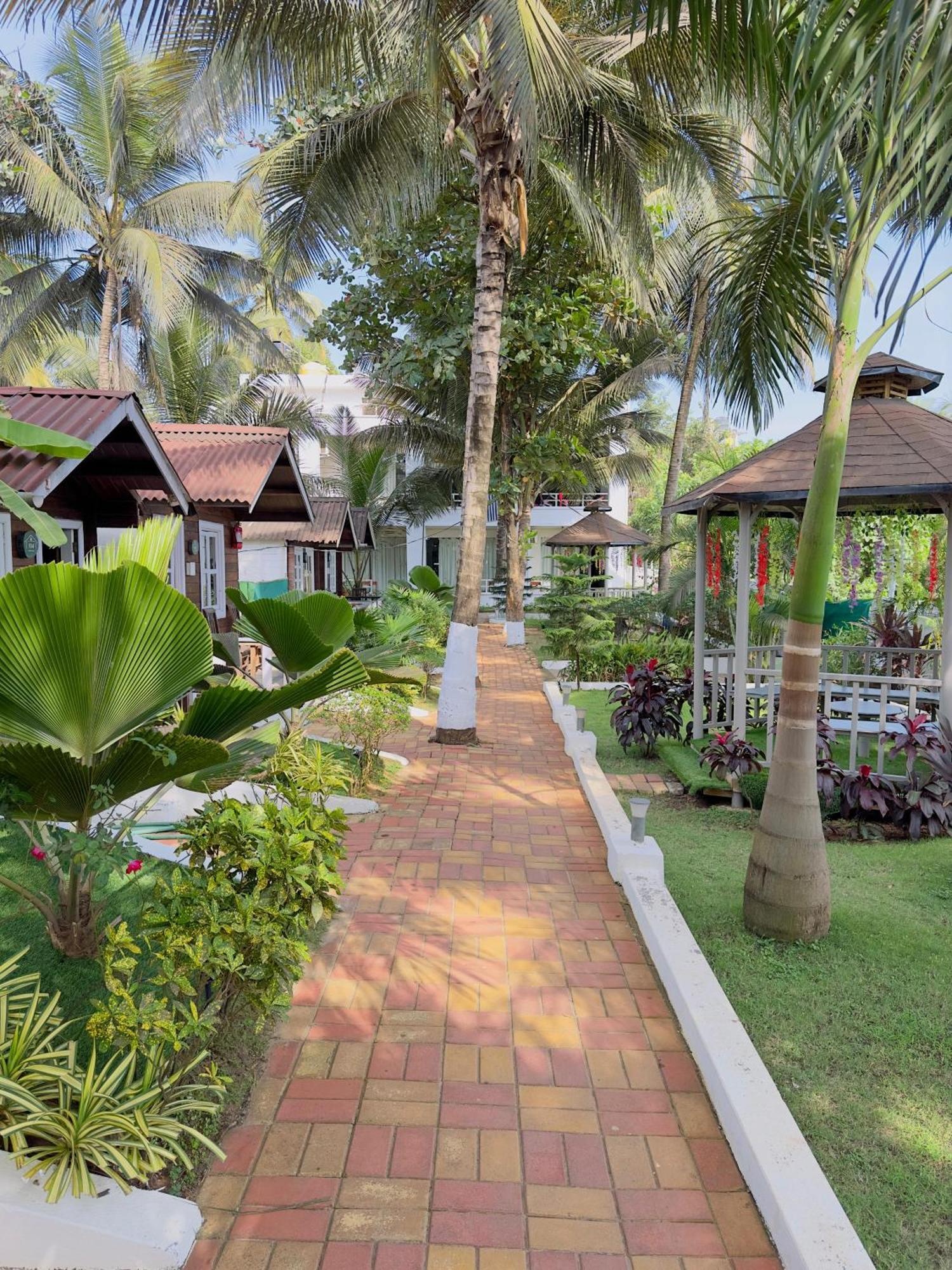 Maitree Beach Resort Arambol Exterior photo